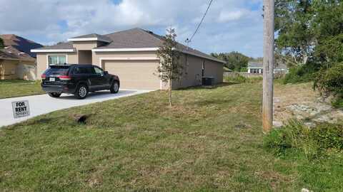 813 SW Mccoy Avenue, Port Saint Lucie, FL 34953