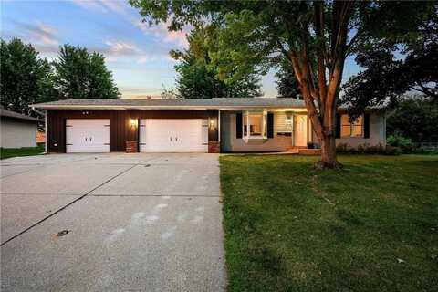 395 Cedardale Drive SE, Owatonna, MN 55060