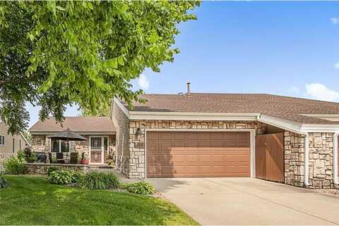 525 Brook Lane, Saint Cloud, MN 56301