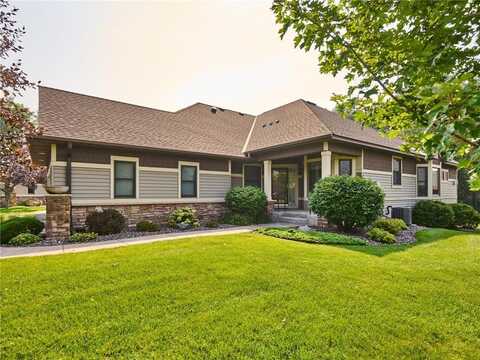 1315 Holly Avenue N, Oakdale, MN 55128
