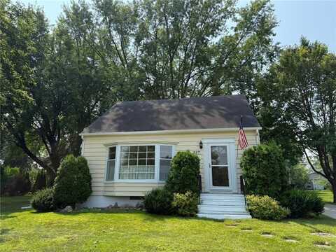 227 3rd Street NW, Blooming Prairie, MN 55917