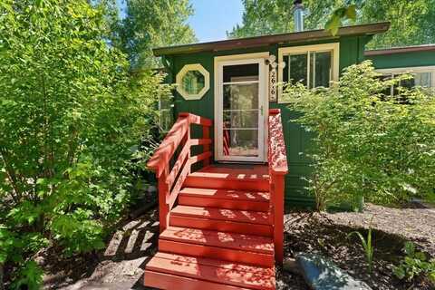 2616 Pine Grove Dr., Mount Shasta, CA 96067