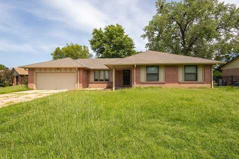 6918 E Newbury, Wichita, KS 67226