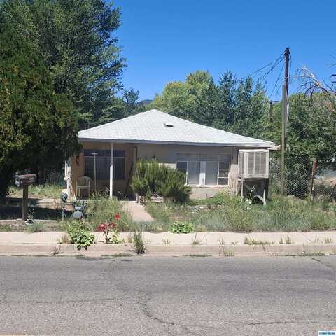 1703 Durango St., Silver City, NM 88061