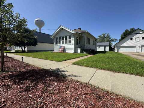 218 E Maple Street, Muscoda, WI 53573