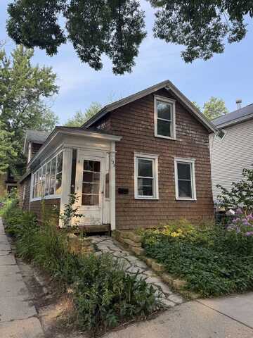 132 N Franklin Street, Madison, WI 53703