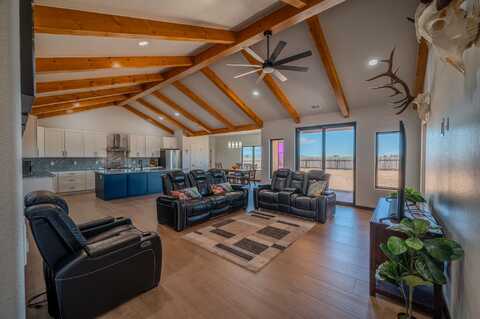 157 Calle Galisteo, Santa Fe, NM 87508