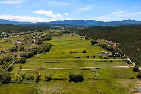0 Acequia del Sur, Penasco, NM 87553