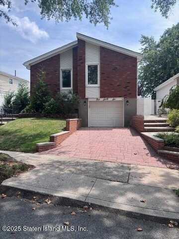 166 Genesee Avenue, Staten Island, NY 10308