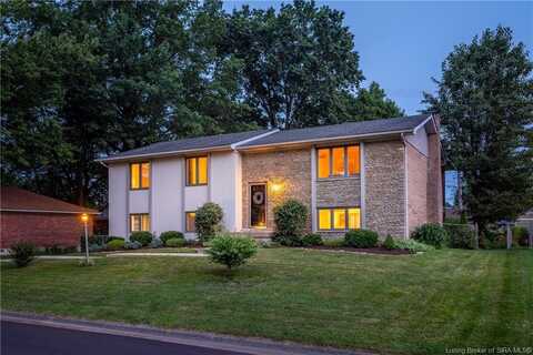 3308 Royal Oaks Way, Jeffersonville, IN 47130