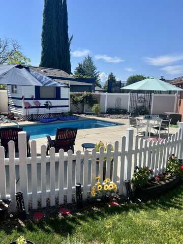 4060 Rock Way, Central Point, OR 97502