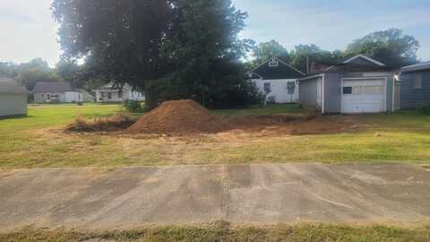 313 W 6TH ST, Waverly, OH 45690