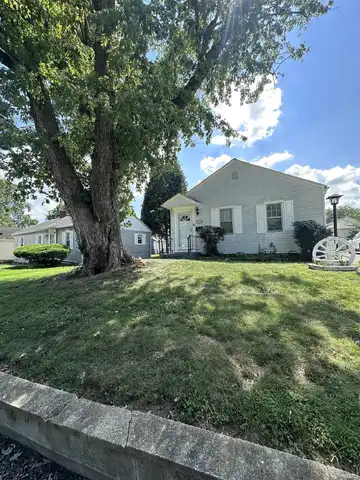 3208 Wedeking Avenue, Evansville, IN 47711