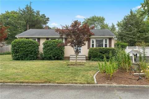64 Deerfield Drive, Warwick, RI 02886