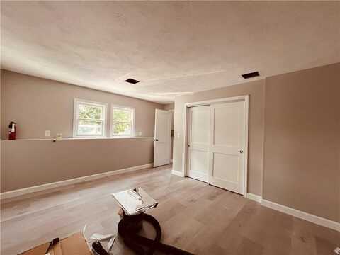 144 Yorkshire Street, Providence, RI 02908