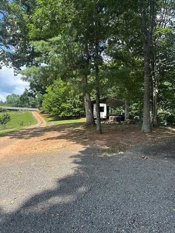 1669 Grinders Mill Rd, Galax, VA 24333