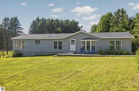 2204 NW Plum Valley Road, Alden, MI 49612