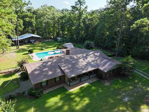 138 Brentwood Dr., Thomasville, GA 31757
