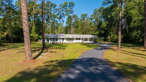 1003 Lake Circle Drive, Thomasville, GA 31792