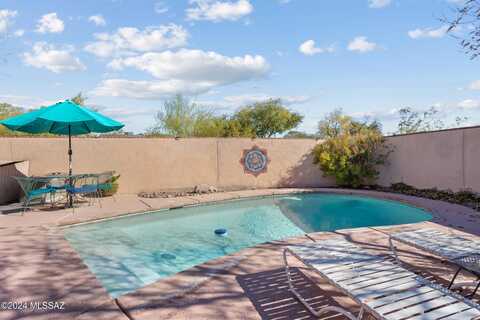 2821 E Waverly Street, Tucson, AZ 85716