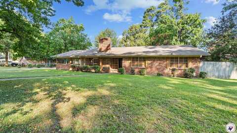 20 Horseshoe Dr, Wake Village, TX 75501