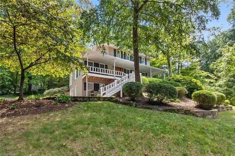 426 Lakewood Drive, Wilkesboro, NC 28697