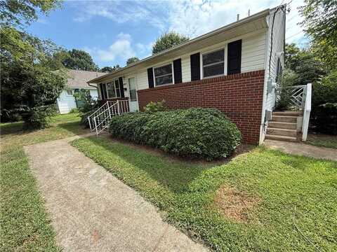 2825 S Main Street, Winston Salem, NC 27127