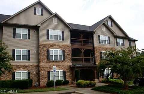 4792 Tatton Park Circle, Winston Salem, NC 27103