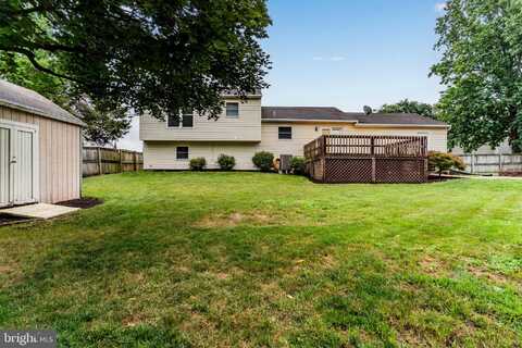 50 OAK HILL DRIVE, ETTERS, PA 17319