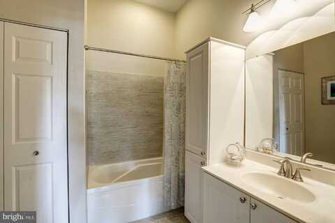 4950 BRENMAN PARK DRIVE, ALEXANDRIA, VA 22304