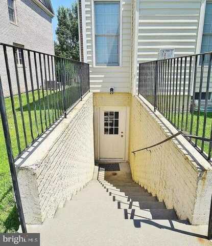2493 PORT POTOMAC AVENUE, WOODBRIDGE, VA 22191