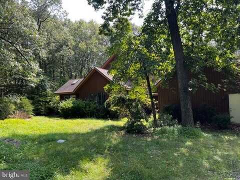 9 WYNDHAM HILL DRIVE, READING, PA 19606