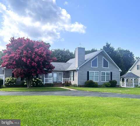 245 NOMINI BAY DR, MONTROSS, VA 22520