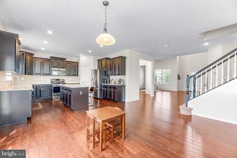 11167 SAINT CHRISTOPHER DRIVE, WHITE PLAINS, MD 20695