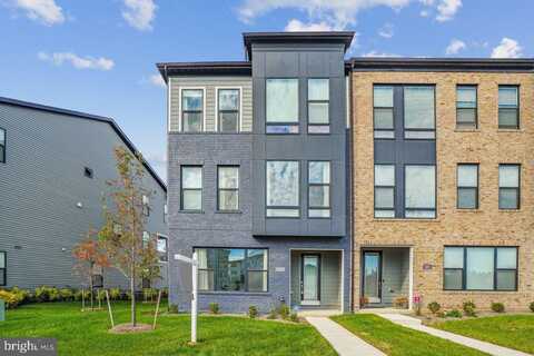 225 SUMMIT POINT BOULEVARD, BOWIE, MD 20716