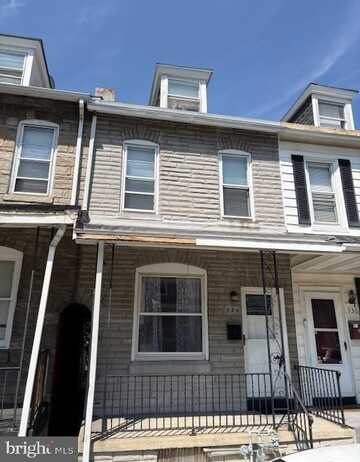 934 LOCUST STREET, READING, PA 19604