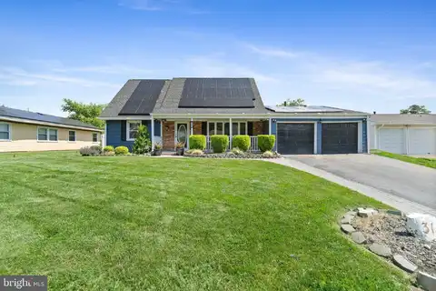 31 GALLAWAY LANE, WILLINGBORO, NJ 08046