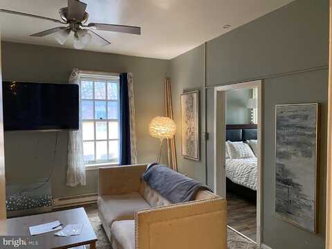 44 LOUDOUN STREET, WINCHESTER, VA 22601