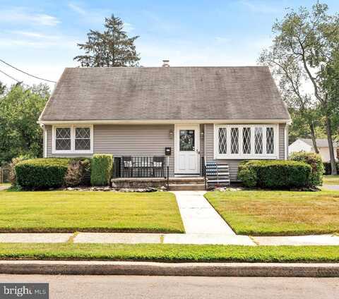 25 HOLT CIRCLE, HAMILTON, NJ 08619