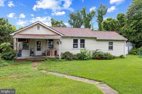 8002 FORT SMALLWOOD ROAD, CURTIS BAY, MD 21226