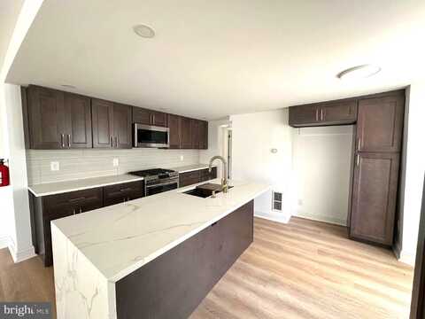 71 CARPENTER STREET, WOODBURY, NJ 08096