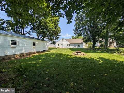 1122 LAUREL AVENUE, CAMP HILL, PA 17011
