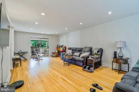 212 E LAFAYETTE AVENUE, MAGNOLIA, NJ 08049