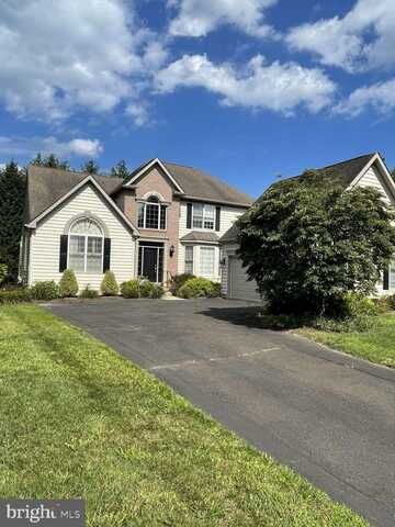 10 LENAPE DRIVE, NEW HOPE, PA 18938