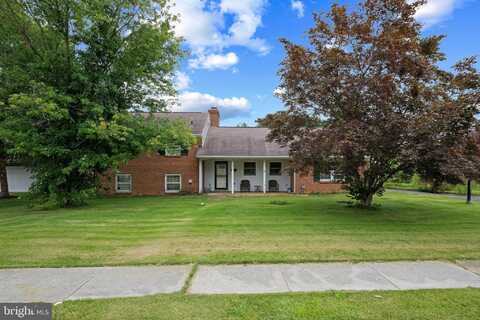 270 MCKINLEY AVENUE, HANOVER, PA 17331