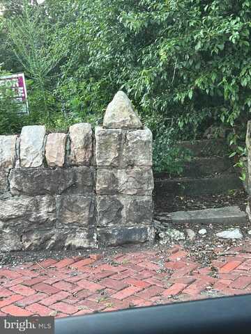 453 E MARKET STREET, WILLIAMSTOWN, PA 17098