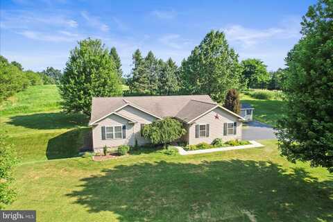 1030 FOX RUN TERRACE, HANOVER, PA 17331