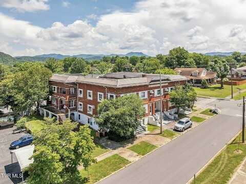112 South Watauga Avenue, Elizabethton, TN 37643