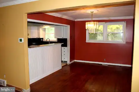 Forest, CHERRY HILL, NJ 08034