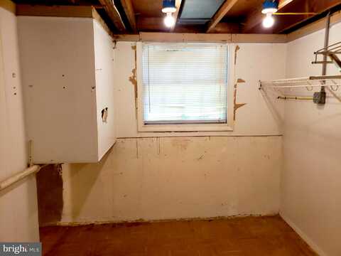 Glyndon, REISTERSTOWN, MD 21136